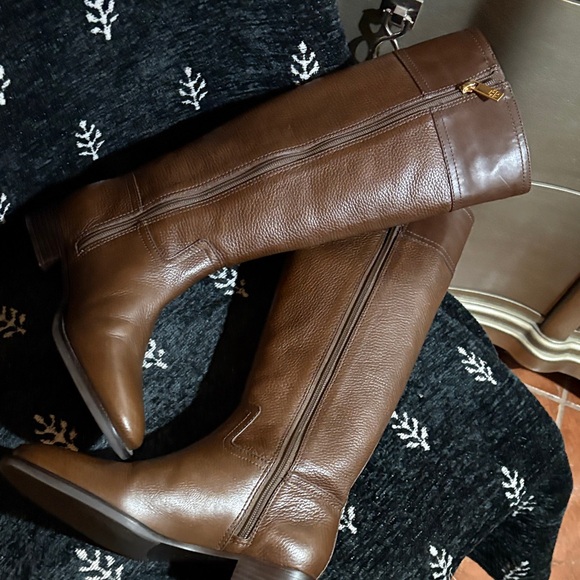 Tory Burch Chocolate Leather Tall Boots size 8 - Picture 3 of 5